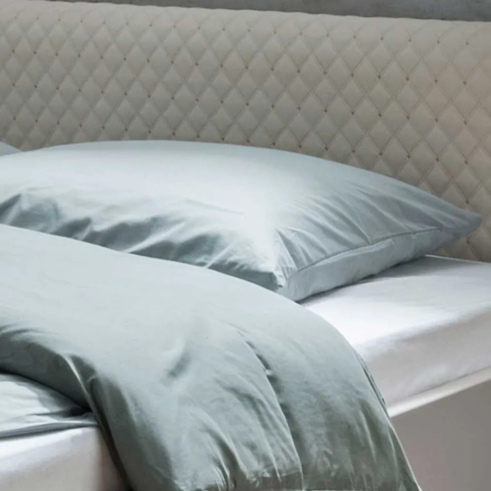 Bett Privira*Pharao24 Online