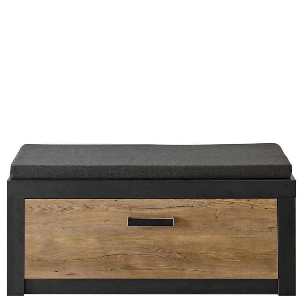 New Flurgaderobe Zarevas Garderobensets