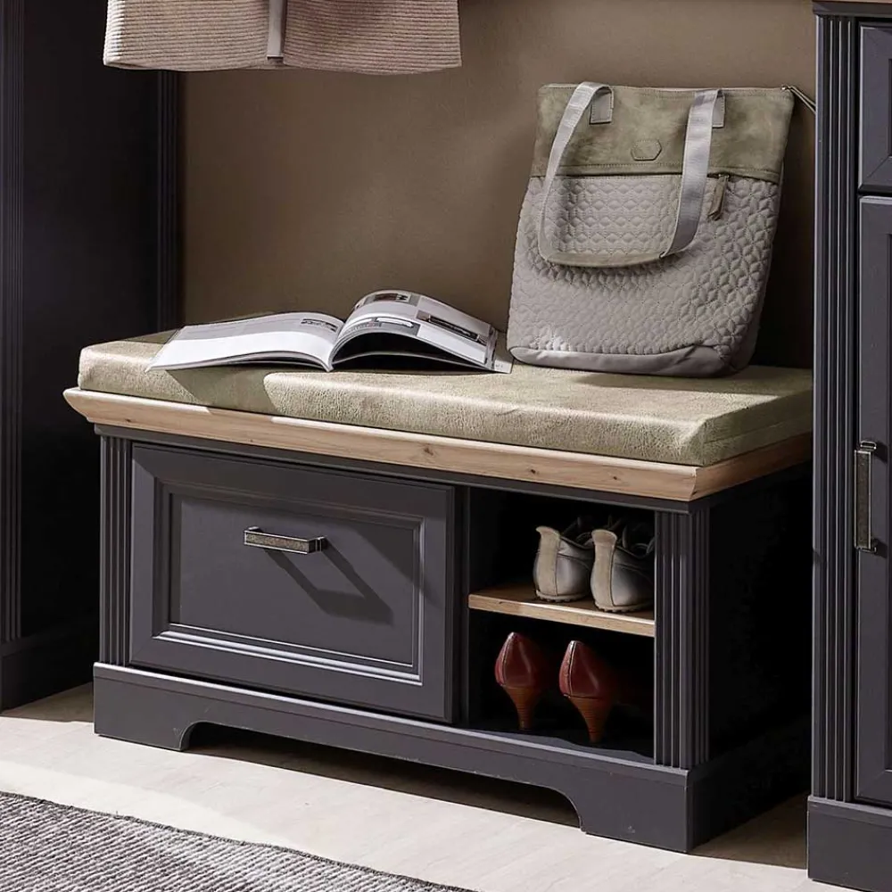 New Garderobenbank Valgura Garderobenbänke