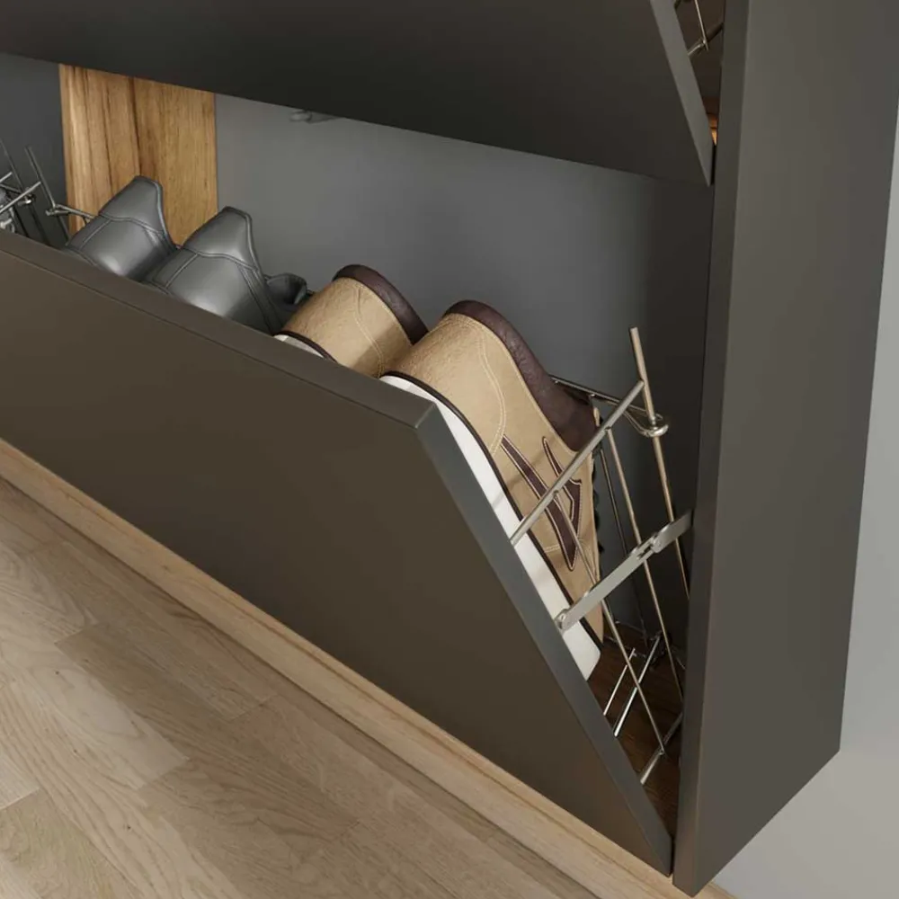 Garderobenset Livanov*Pharao24 New