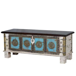 New Holztruhe Zahira Truhen