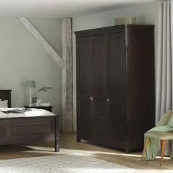 Kleiderschrank Massivholz Venisavo*Pharao24 Online