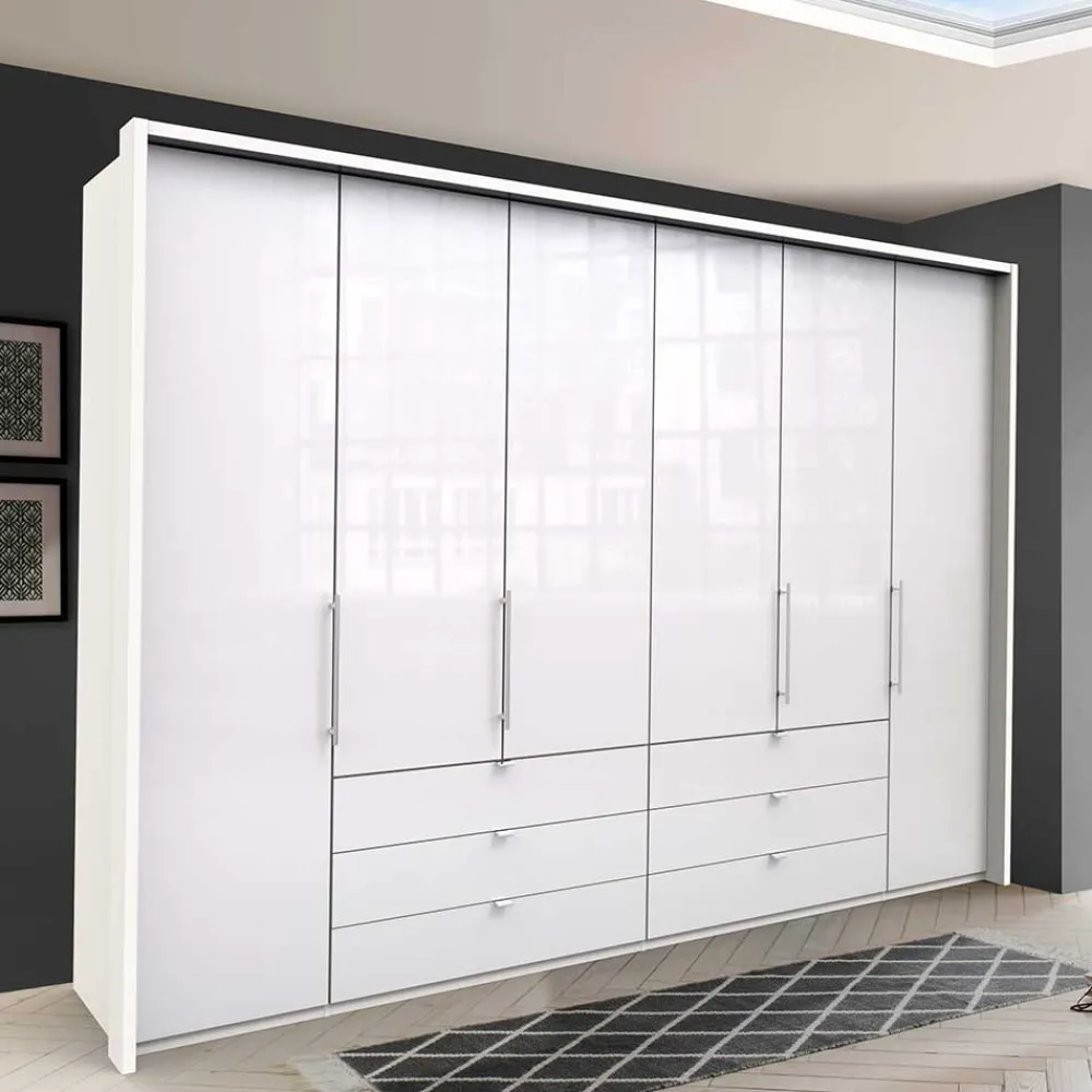 Komfortabler Schlafzimmerschrank Grinzia*Pharao24 Outlet