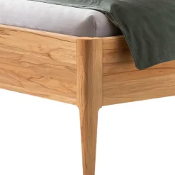 Clearance Nigari Massivholzbetten