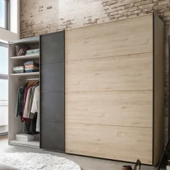 Schwebetürenkleiderschrank Bruvena*Pharao24 Online