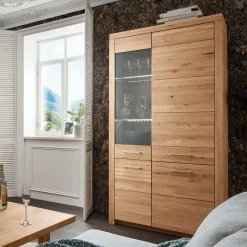 Wohnzimmer Vitrinenschrank Divrina Massivholzmöbel|Wohnzimmerschrank
