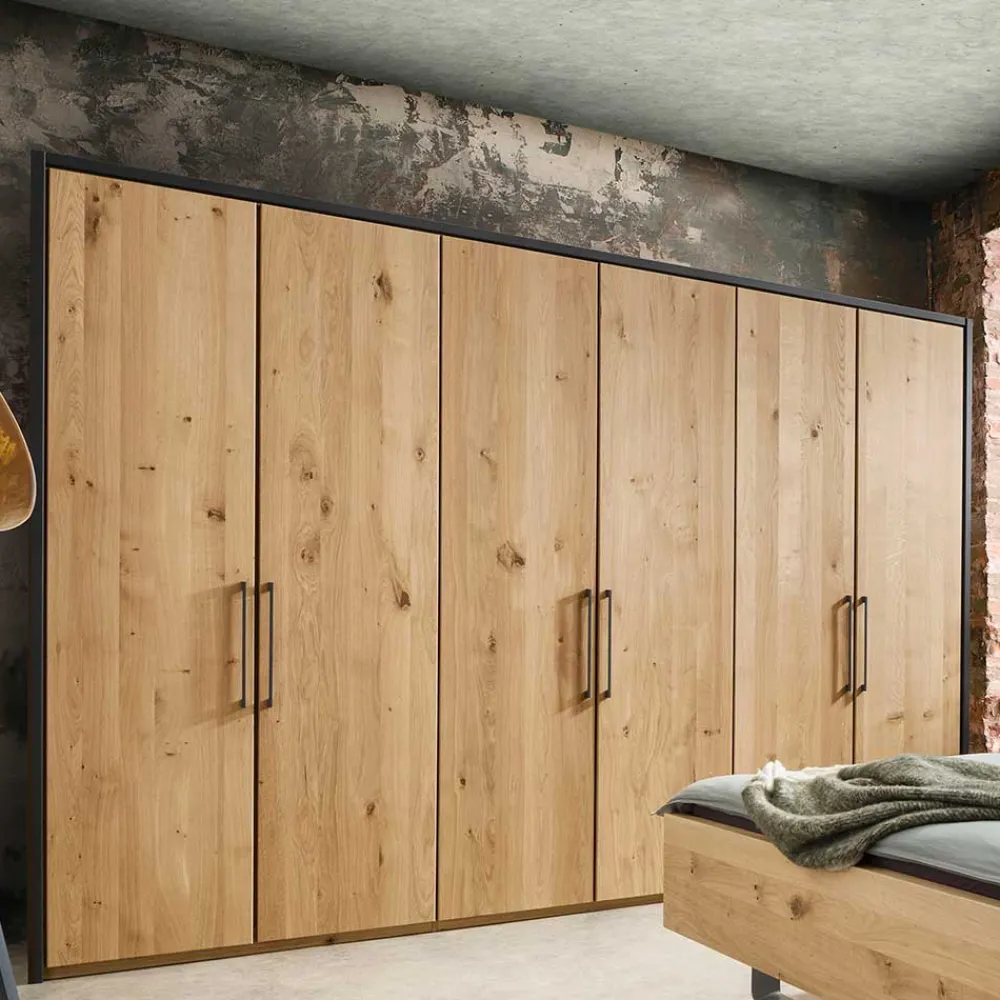 Outlet XL Kleiderschrank Kosra Massivholzmöbel|Drehtürenschränke